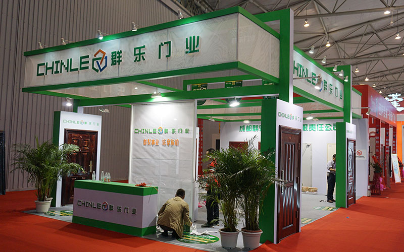 群樂(lè)門(mén)業(yè)
